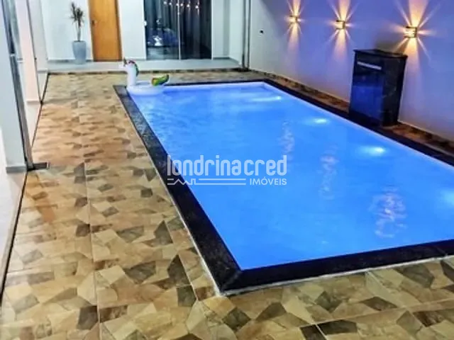 Comercial com 250m² 2 quartos e 3 banheiros, à venda, no bairro Centro em Ibiporã