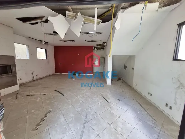 Comercial com 301m², à venda ou para alugar, no bairro Centro em São José Dos Campos
