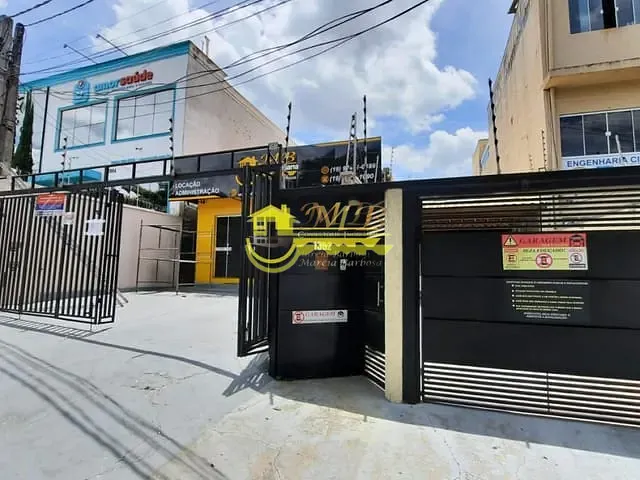 Conjunto comercial com 360m² 2 quartos e 2 banheiros, à venda, no bairro Vila Aeroporto em Campinas