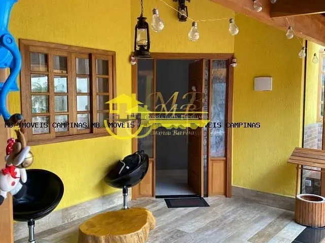 Conjunto comercial com 360m² 2 quartos e 2 banheiros, à venda, no bairro Vila Aeroporto em Campinas