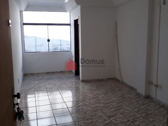 Comercial para alugar, no bairro Centro em Pindamonhangaba