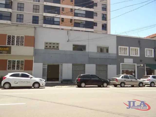 Comercial à venda, no bairro Centro em Curitiba