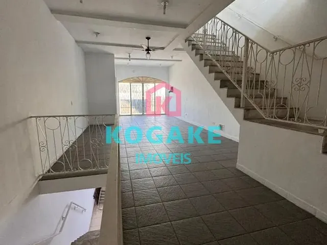 Comercial com 182m², para alugar, no bairro Centro em São José Dos Campos