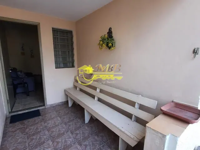 Conjunto comercial com 360m² 4 quartos e 2 banheiros, à venda, no bairro Vila Aeroporto em Campinas