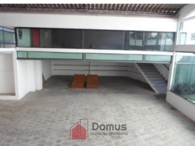 Galpão / Barracão com 500m², à venda ou para alugar, no bairro São Benedito em Pindamonhangaba