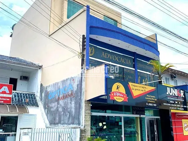 Loja com 400m², à venda, no bairro Centro em Guaratuba