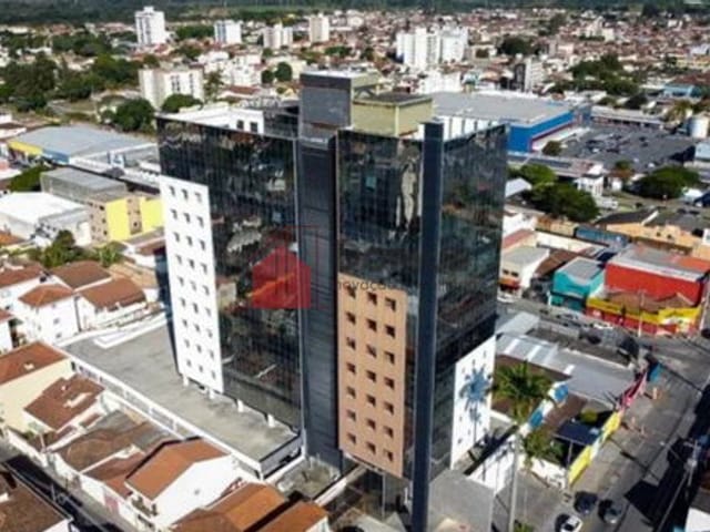 Sala com 40m², à venda, no bairro Centro em Pindamonhangaba