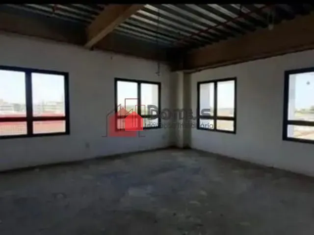 Sala com 40m², à venda, no bairro Centro em Pindamonhangaba