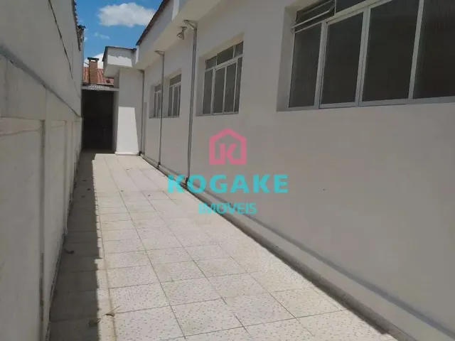 Comercial com 300m², à venda, no bairro Jardim Motorama em São José Dos Campos