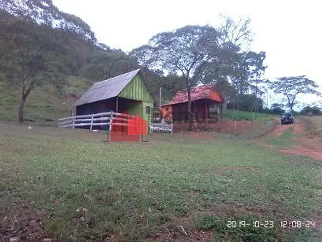 Comercial à venda, no bairro Bairro do Macuco em Taubaté