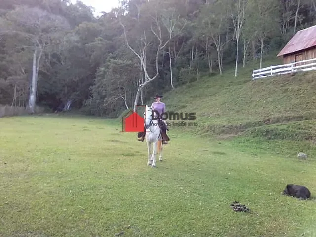 Comercial à venda, no bairro Bairro do Macuco em Taubaté