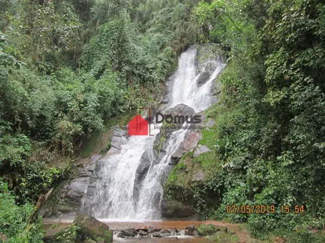 Comercial à venda, no bairro Bairro do Macuco em Taubaté
