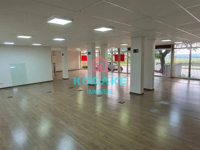Comercial com 584m², para alugar, no bairro Centro em São José Dos Campos