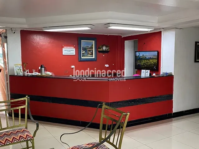 Comercial com 2500m², à venda, no bairro Cr 1 em Foz Do Iguaçu