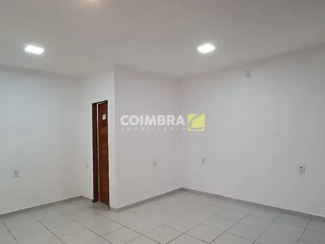 Ponto com 23m², para alugar, no bairro Fátima em Santarém