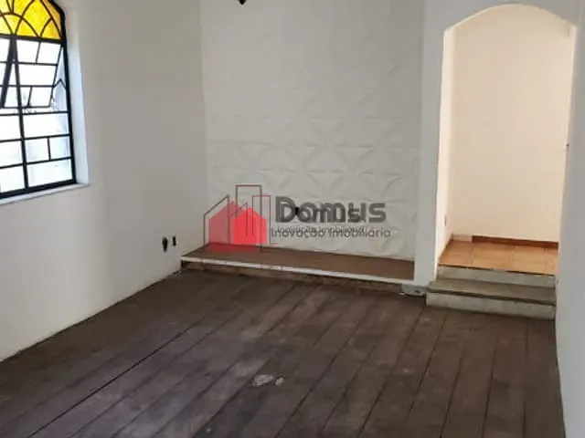 Comercial com 345m², para alugar, no bairro São Benedito em Pindamonhangaba