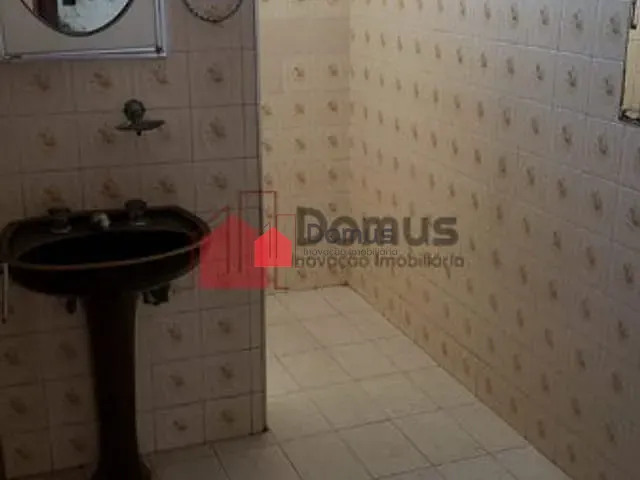 Comercial com 345m², para alugar, no bairro São Benedito em Pindamonhangaba