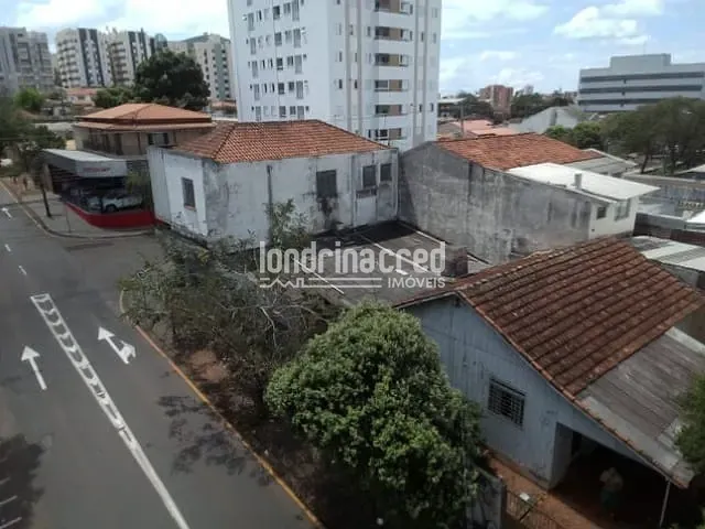 Comercial com 416m², à venda, no bairro Centro em Londrina