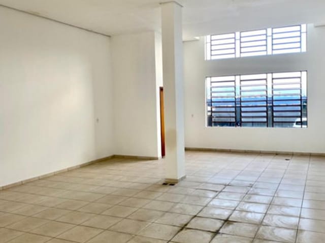 Foto do Loja - Ampla loja com 129,51m², banheiro, à venda e locação no Bairro Aimoré na cidade de Arroio do Meio / RS | Executivo Imóveis
