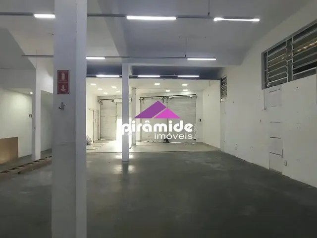 Comercial com 409m², para alugar, no bairro Jardim Ismênia em São José Dos Campos