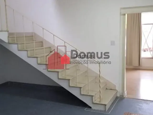 Comercial com 426m², para alugar, no bairro Centro em Pindamonhangaba