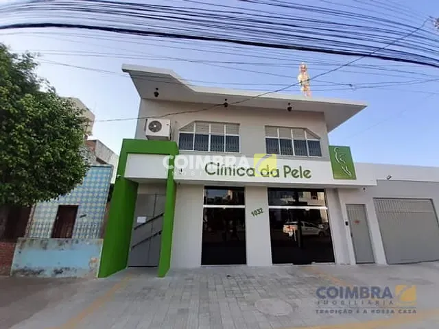 Comercial com 85m² 3 quartos e 4 banheiros, para alugar, no bairro Santa Clara em Santarém