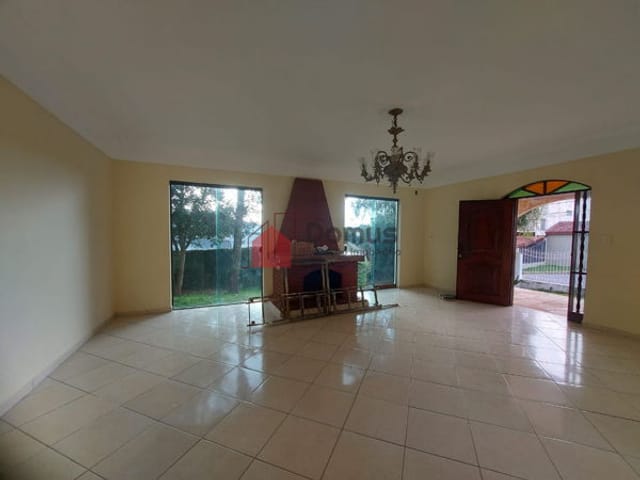Comercial com 1000m², para alugar, no bairro Jardim Santa Luzia em Pindamonhangaba