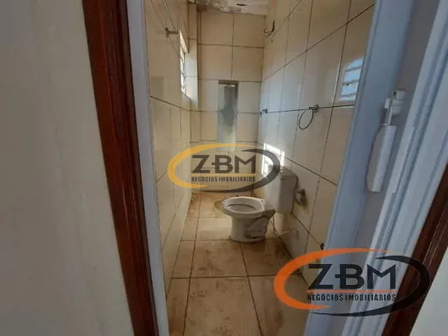 Galpão / Barracão com 270m², à venda ou para alugar, no bairro Residencial Quadra Norte em Londrina