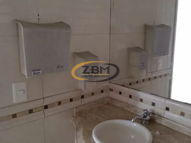 Casa com 497m² 3 quartos e 3 banheiros, à venda ou para alugar, no bairro Iguaçu em Londrina