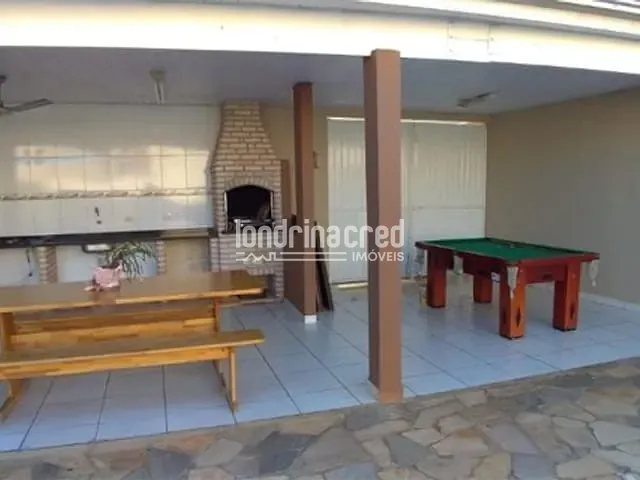 Comercial à venda, no bairro Bandeirantes em Londrina