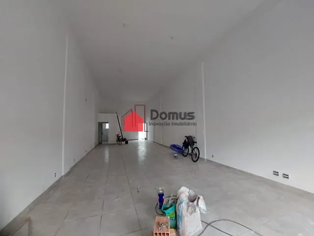 Comercial para alugar, no bairro Centro em Pindamonhangaba