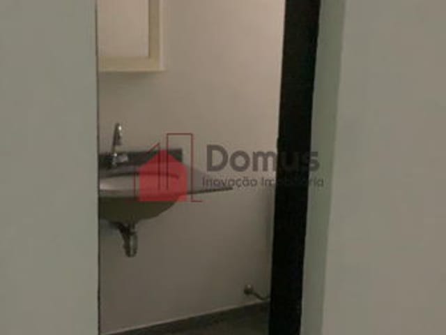 Sala para alugar, no bairro Centro em Pindamonhangaba