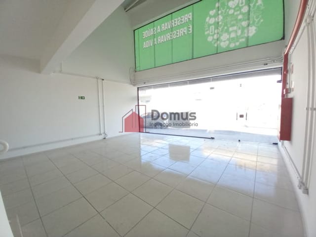 Comercial para alugar, no bairro Parque das Nações em Pindamonhangaba
