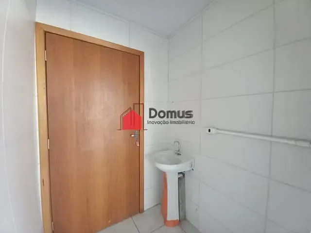 Comercial para alugar, no bairro Parque das Nações em Pindamonhangaba