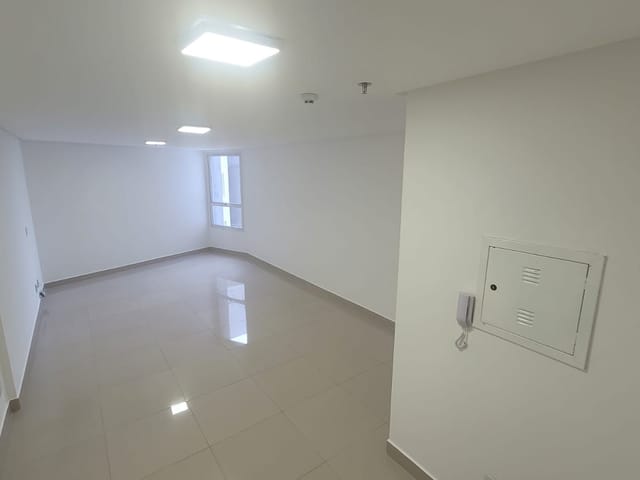 Sala com 30m², para alugar, no bairro Jardim América em Goiânia