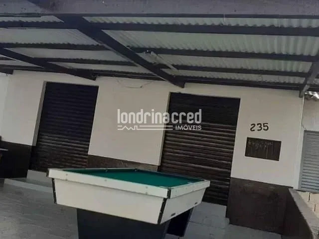 Comercial com 400m² 2 quartos e 2 banheiros, à venda, no bairro Eucaliptos em Londrina