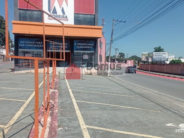 Comercial com 5000m², para alugar, no bairro Maria Áurea em Pindamonhangaba