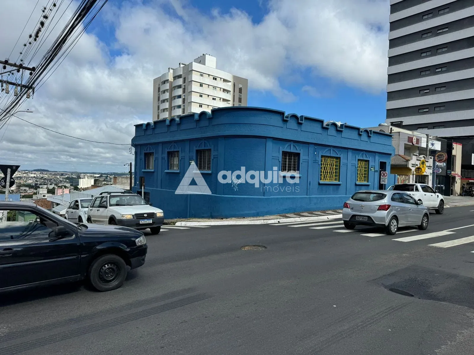 Casa, 1 quarto, 305 m² - Foto 1
