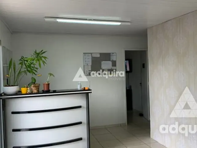 Galpão / Barracão com 1270m², para alugar, no bairro Ronda em Ponta Grossa