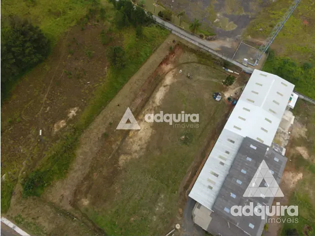 Galpão / Barracão com 1270m², para alugar, no bairro Ronda em Ponta Grossa