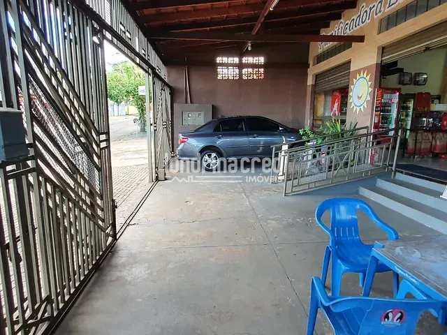 Conjunto comercial com 342m², à venda, no bairro Luiz de Sá em Londrina