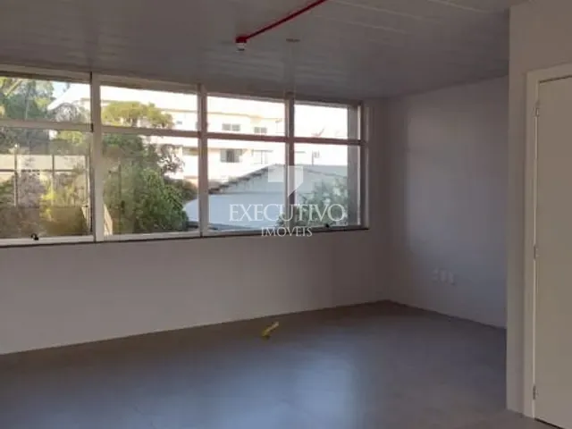 Comercial com 92m², à venda, no bairro Centro em Arroio Do Meio
