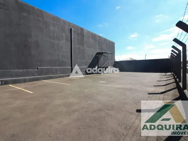 Galpão / Barracão com 769m², à venda, no bairro Nova Rússia em Ponta Grossa