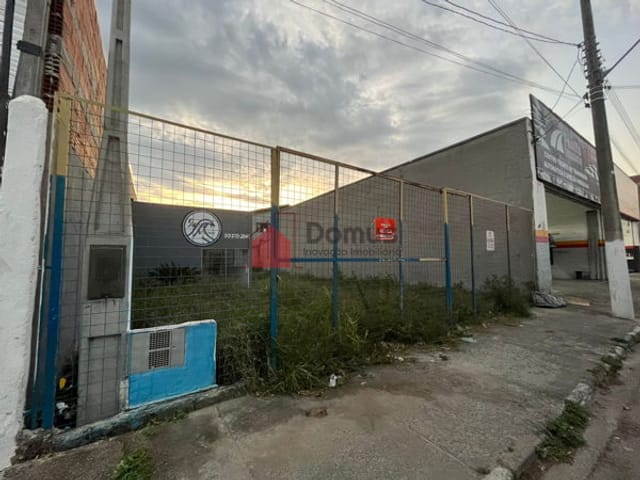 Comercial para alugar, no bairro Alto do Cardoso em Pindamonhangaba
