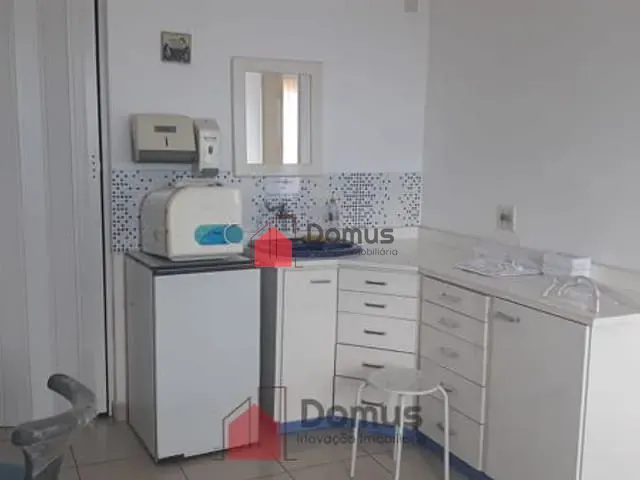 Sala para alugar, no bairro Centro em Pindamonhangaba