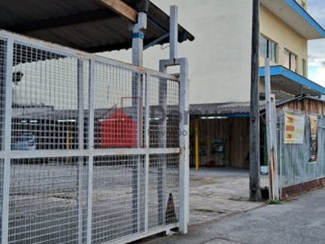 Galpão / Barracão com 720m², à venda, no bairro Centro em Pindamonhangaba