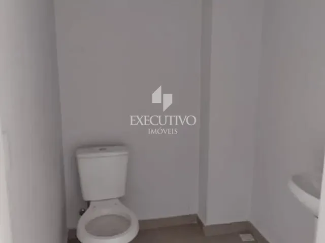 Sala à venda ou para alugar, no bairro Centro em Arroio Do Meio