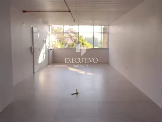 Sala à venda ou para alugar, no bairro Centro em Arroio Do Meio