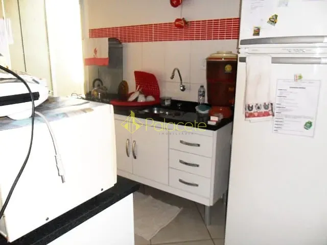 Comercial 2 quartos e 1 banheiro, para alugar, no bairro Centro em Pindamonhangaba
