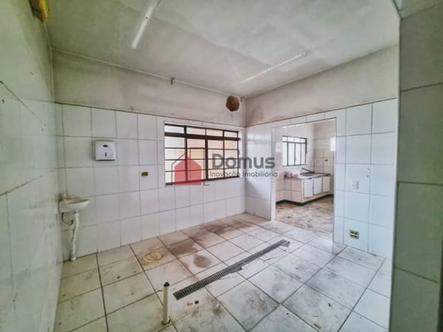 Comercial para alugar, no bairro Centro em Pindamonhangaba